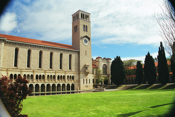 澳洲大學(xué)校園